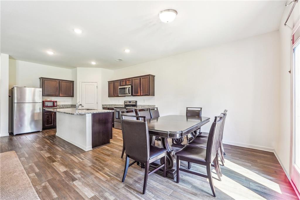 7247 Emma Court