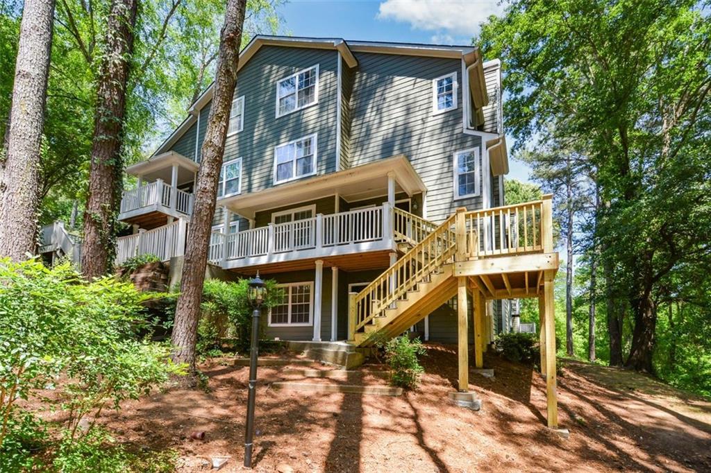 2078 River Heights Walk SE