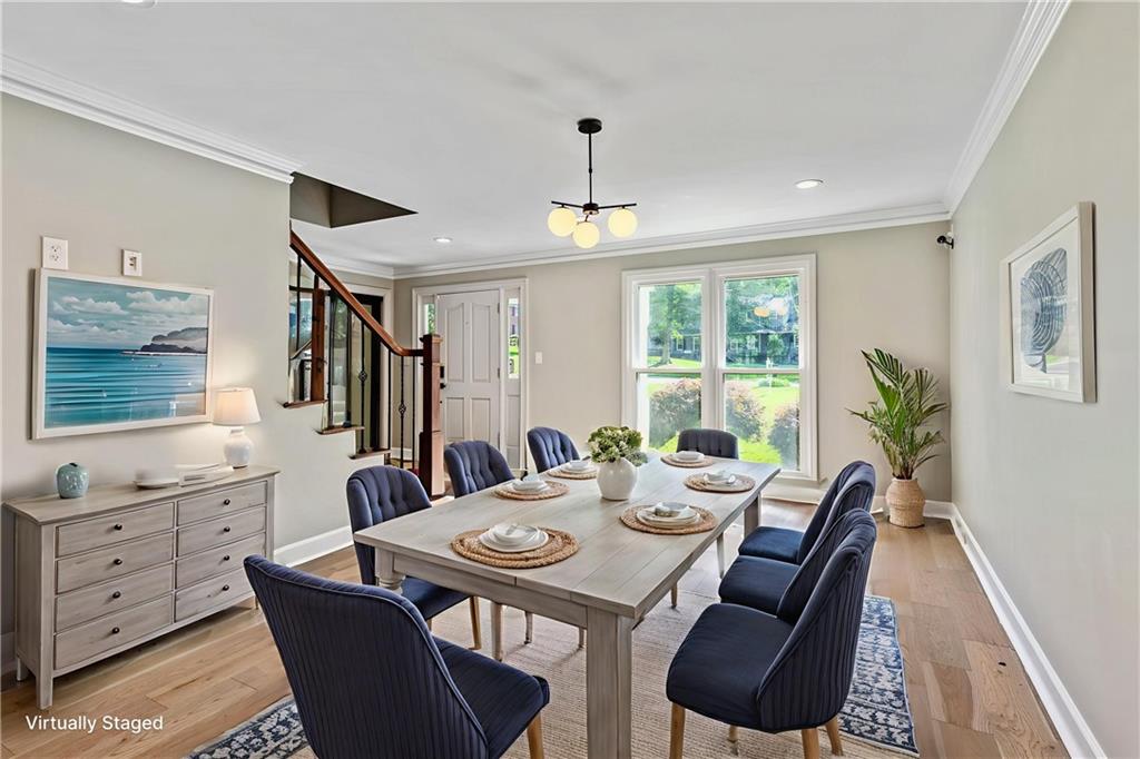 115 Edgewater Way
