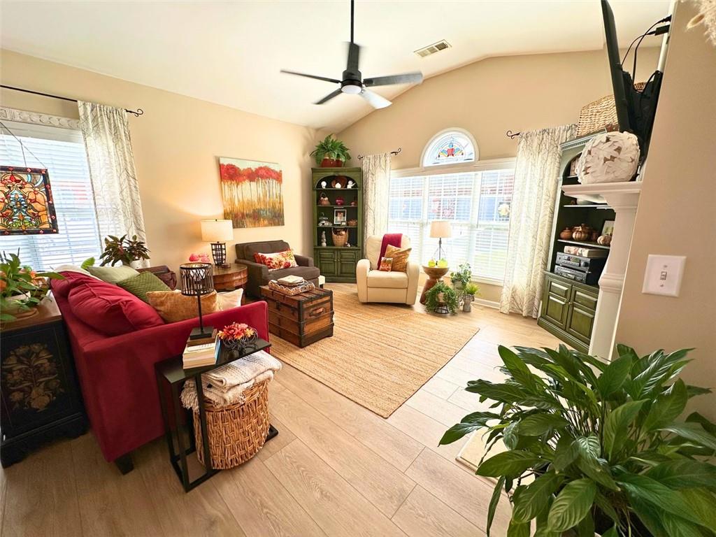 Friendship Corners - Residential