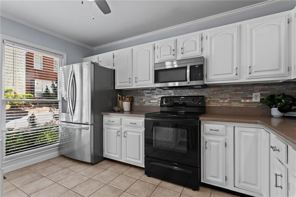 2003 Falcon Glen Court