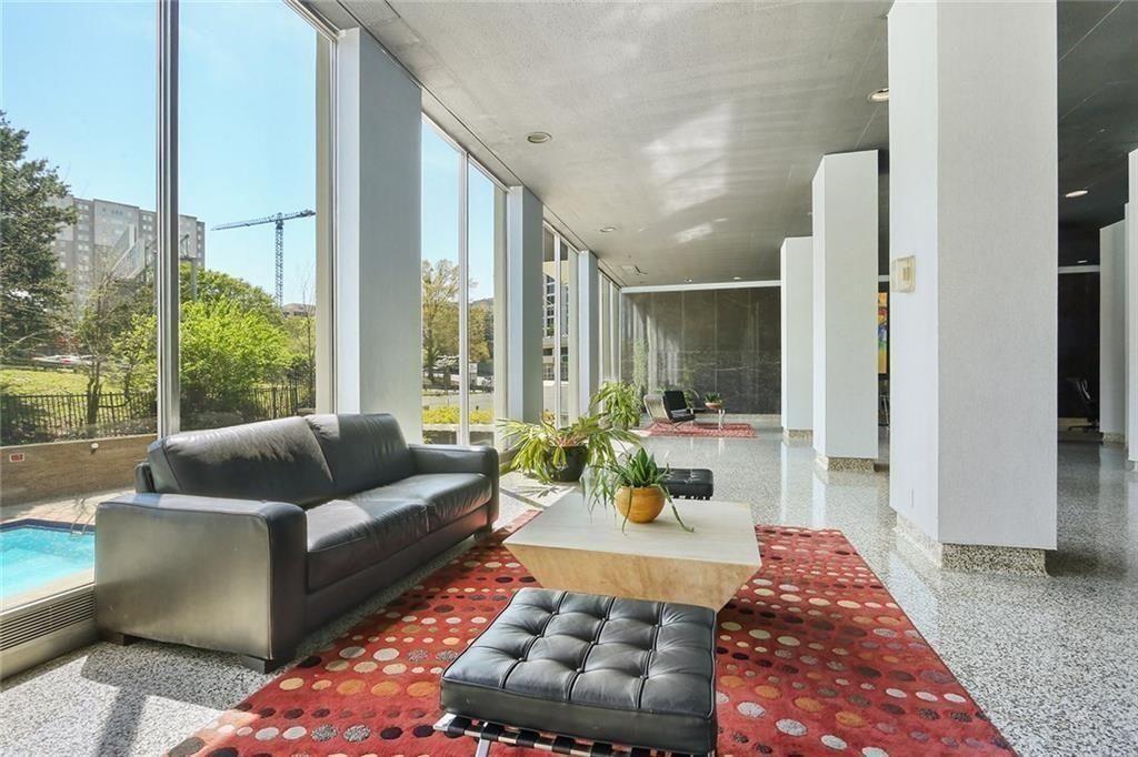 Landmark - Residential