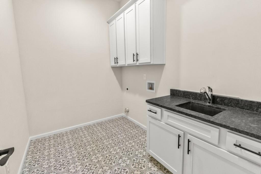 Flowery Branch, Georgia, 30542, United States, 5 Bedrooms Bedrooms, ,5 BathroomsBathrooms,Residential,Active,2030544