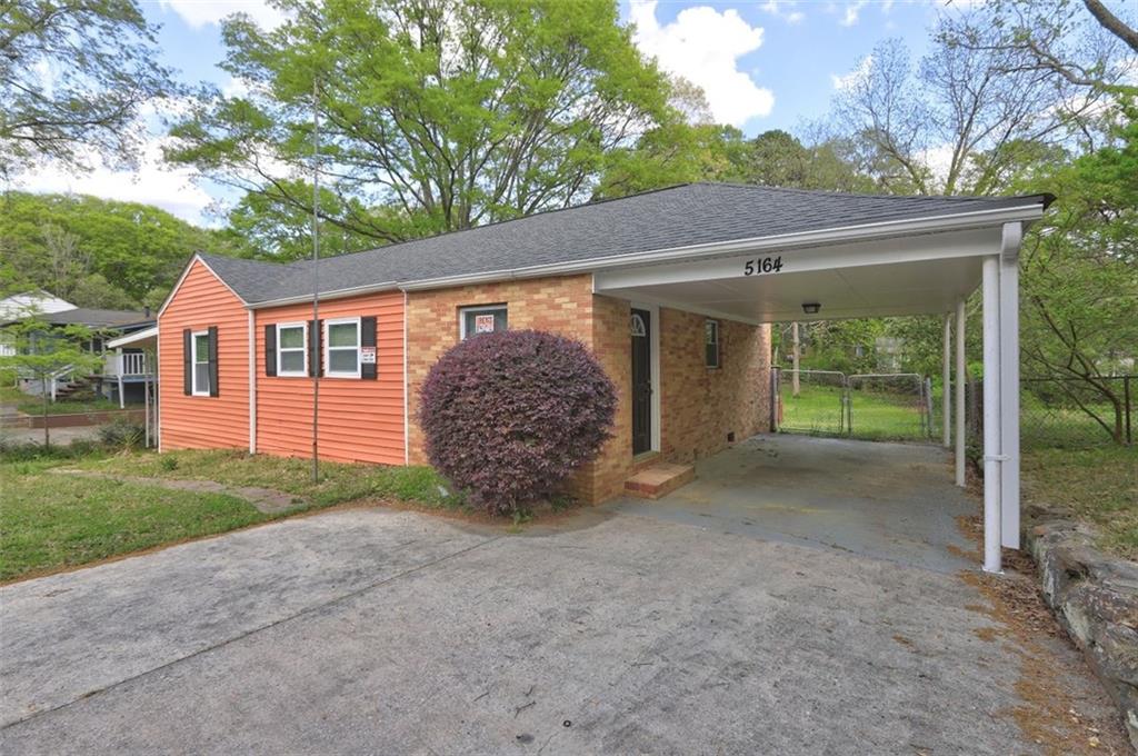 5164 Phillips Drive, Forest Park, Georgia image 2