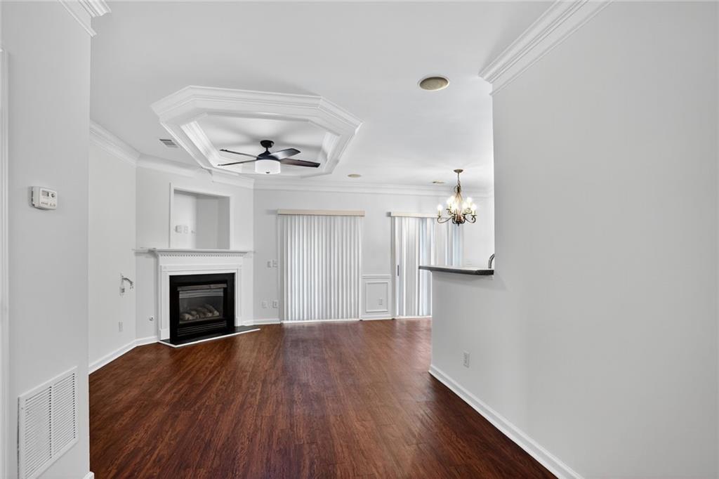 1794 N Umberland Way SE