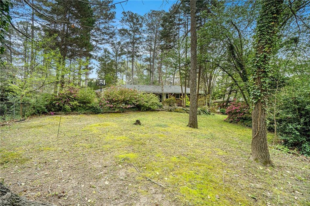 459 Thackery Place, Atlanta, Georgia image 24