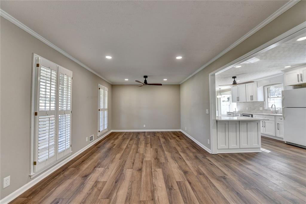 4461 S Roberts Drive