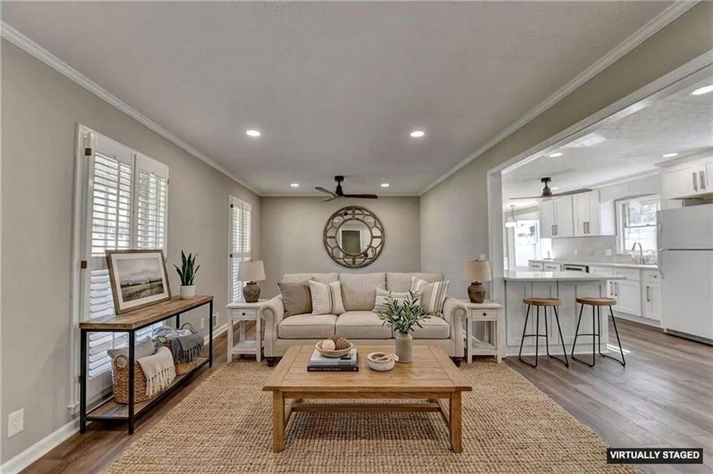 4461 S Roberts Drive