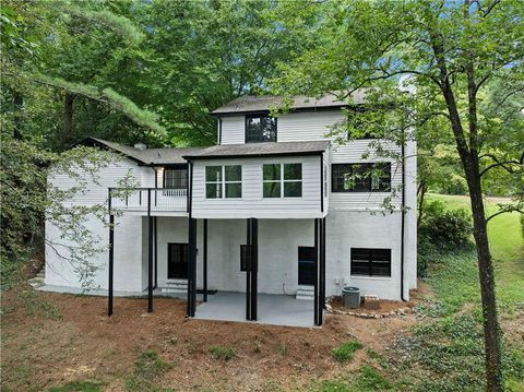 A home in Lilburn