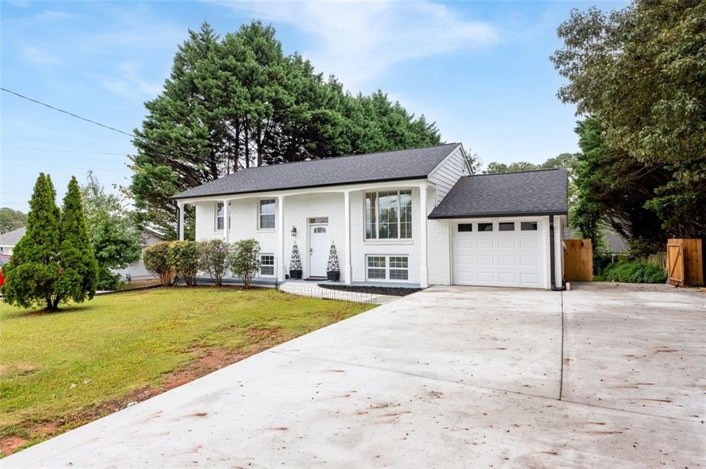 6216 Hayes Drive