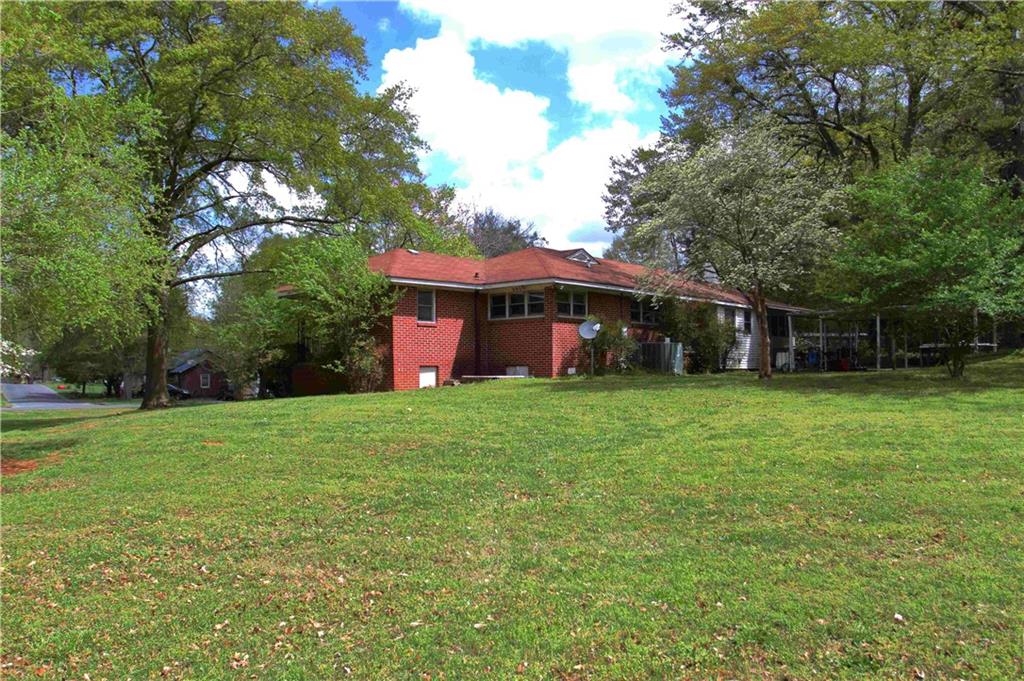 483 Simmons Street, Trion, Georgia image 2