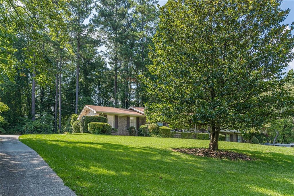 Photo 7 of 35 of 3875 Pittman Road house