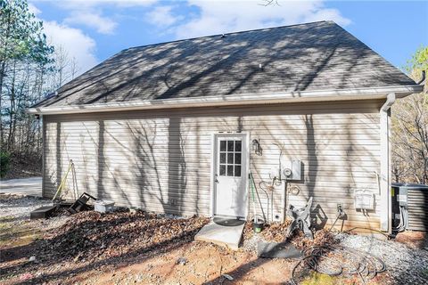 A home in Clarkesville