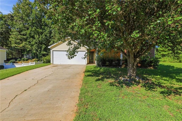 3209 LOWER CREEK DR, DOUGLASVILLE, GA 30135 - Image eb0ca42c1938e1d6df6fb7104dcbb77b/2517328033