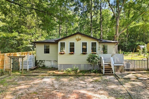 Homes For Sale - 80 Belair Drive<br/> Stockbridge, GA 30281