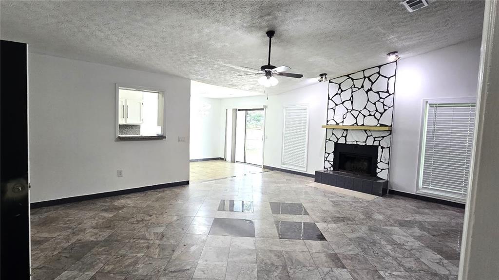 961 Sunnybrook Drive