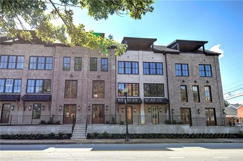 Townhouse For Sale - 178 W Main Street #205<br/> Cartersville, GA 30120