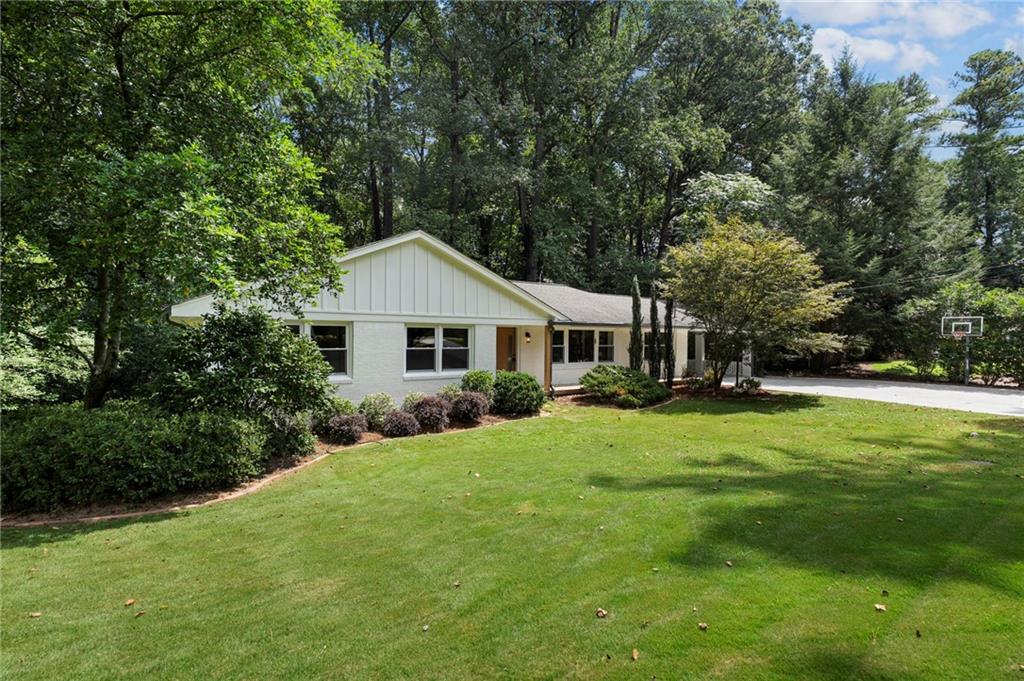 2233 Clairmont Road NE