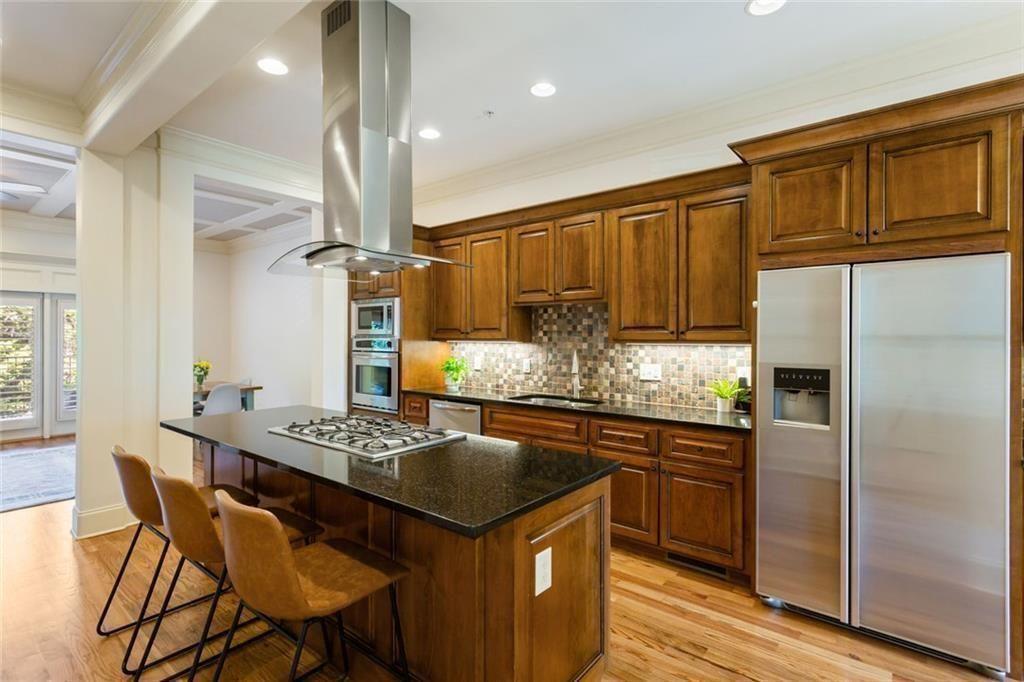 1313 Hawthorne Avenue SE