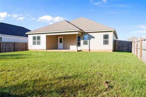 A home in Warner Robins