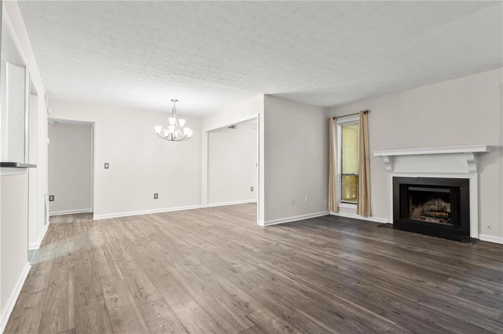 3991 Woodridge Way