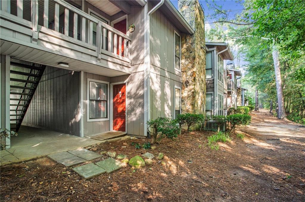 3991 Woodridge Way