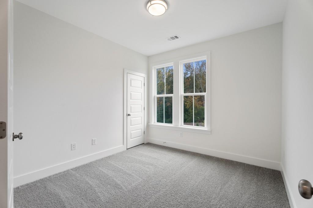 7965 Beryl Overlook Rd, Gainesville, Georgia image 4