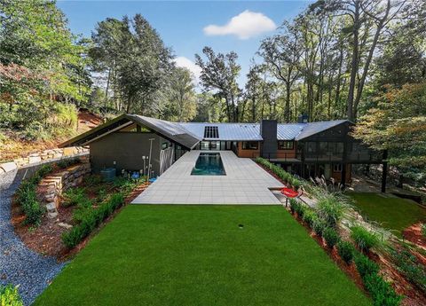 585 Amberidge Trail Atlanta GA 30328