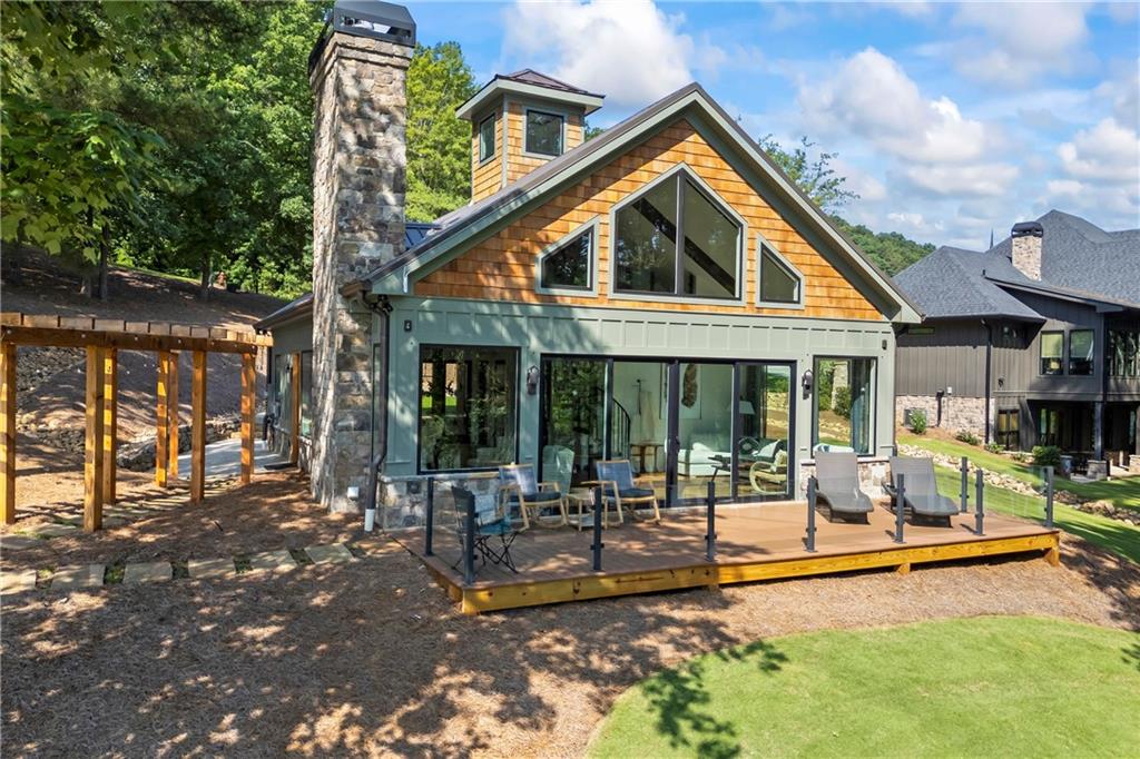 1132 N Edgewater Trail