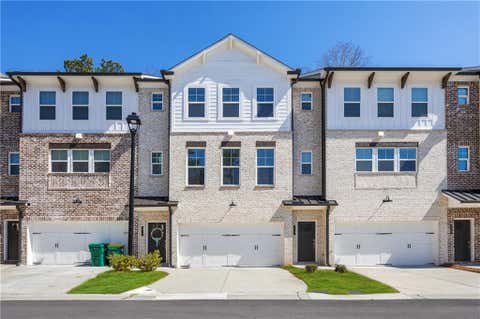 Townhouse For Sale - 4017 Acer Court<br/> Peachtree Corners, GA 30092