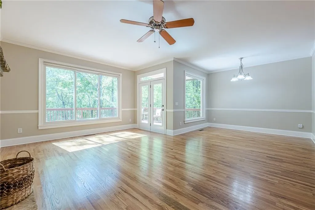 Cumming, Georgia 30040, United States, 5 Bedrooms Bedrooms, ,5 BathroomsBathrooms,Residential,Active,92191