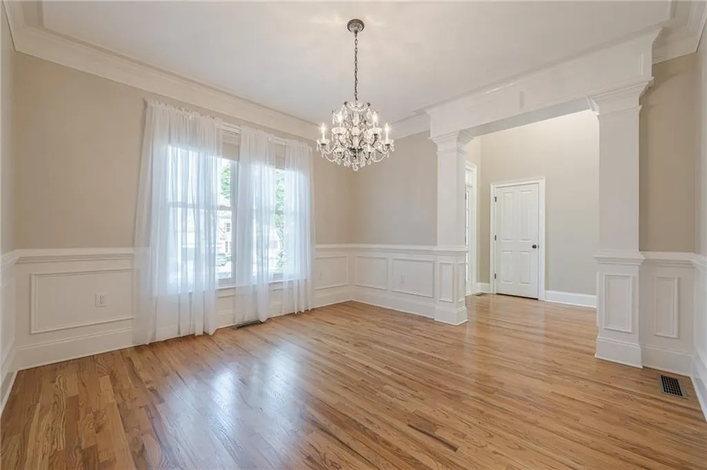 Cumming, Georgia 30040, United States, 5 Bedrooms Bedrooms, ,5 BathroomsBathrooms,Residential,Active,92191