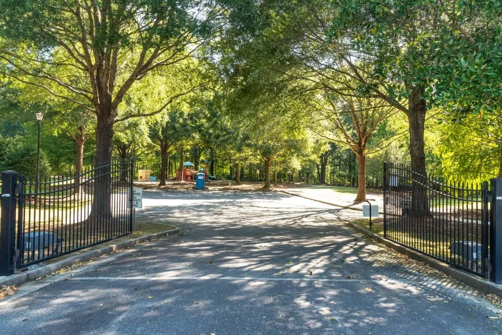 Cumming, Georgia 30040, United States, 5 Bedrooms Bedrooms, ,5 BathroomsBathrooms,Residential,Active,92191