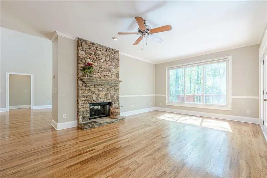 Cumming, Georgia 30040, United States, 5 Bedrooms Bedrooms, ,5 BathroomsBathrooms,Residential,Active,92191