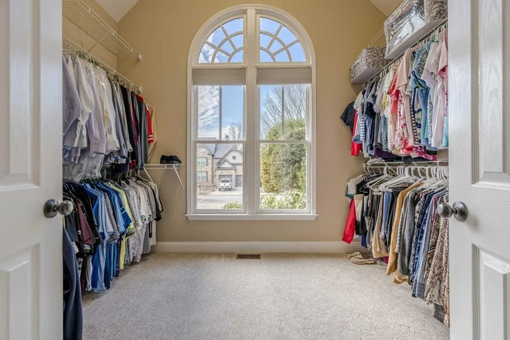 Cumming, Georgia 30040, United States, 5 Bedrooms Bedrooms, ,5 BathroomsBathrooms,Residential,Active,92191