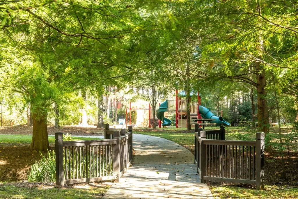 Cumming, Georgia 30040, United States, 5 Bedrooms Bedrooms, ,5 BathroomsBathrooms,Residential,Active,92191