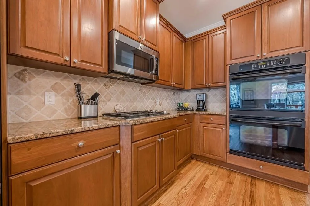 Cumming, Georgia 30040, United States, 5 Bedrooms Bedrooms, ,5 BathroomsBathrooms,Residential,Active,92191