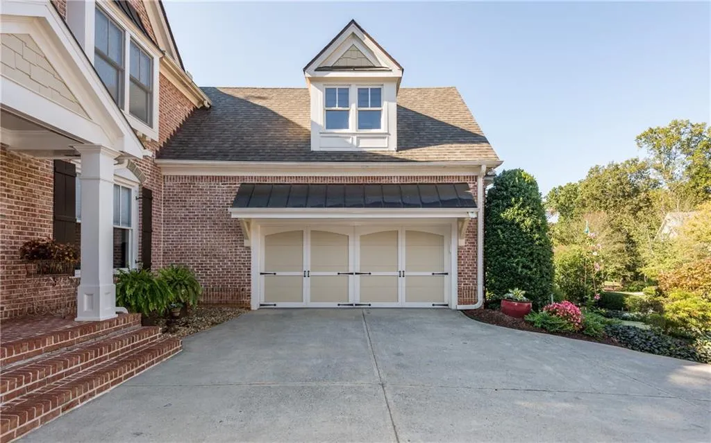 Cumming, Georgia 30040, United States, 5 Bedrooms Bedrooms, ,5 BathroomsBathrooms,Residential,Active,92191