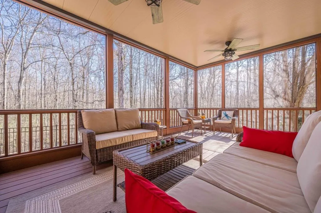 Cumming, Georgia 30040, United States, 5 Bedrooms Bedrooms, ,5 BathroomsBathrooms,Residential,Active,92191