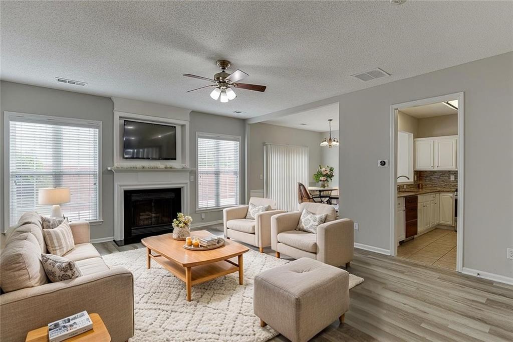 2421 Elkhorn Terrace