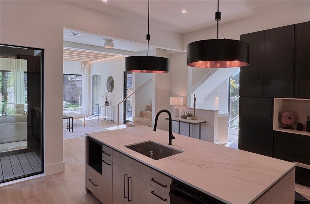 787 Bonaventure Avenue NE