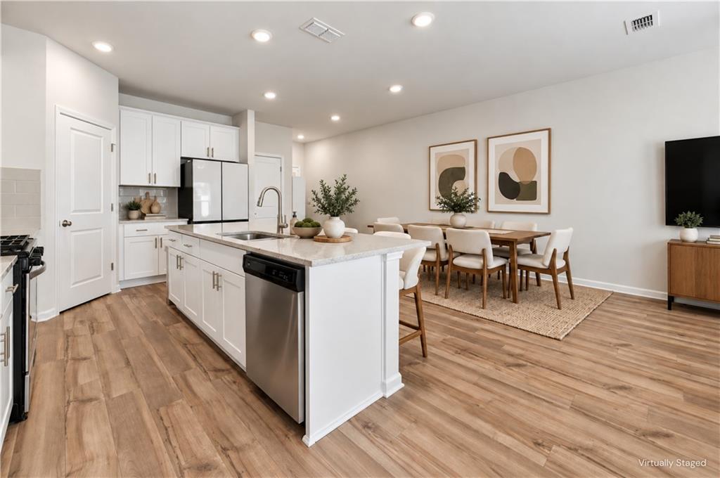 1665 Villageside Court