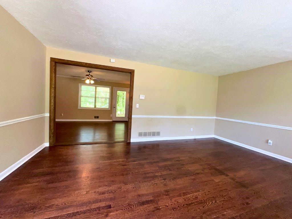663 Embry Lane, Marietta, Georgia image 10