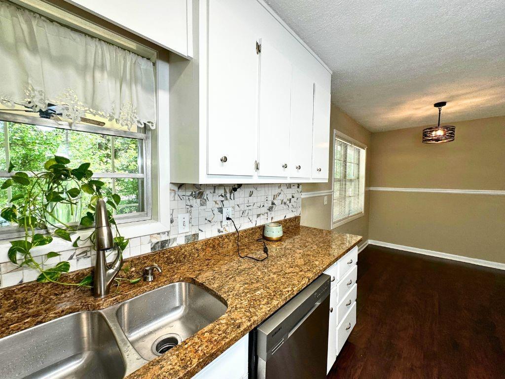663 Embry Lane, Marietta, Georgia image 25