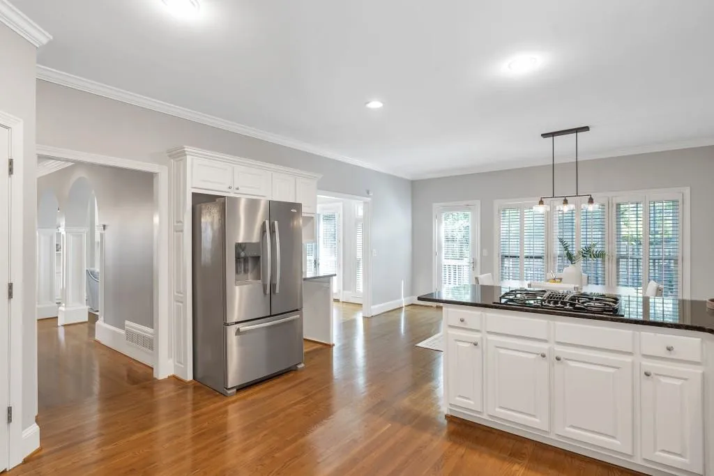 Brookhaven, Georgia 30319, United States, 3 Bedrooms Bedrooms, ,3 BathroomsBathrooms,Residential,Active,130978