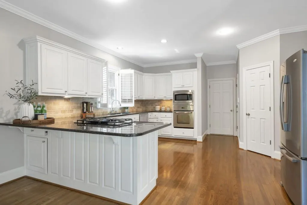 Brookhaven, Georgia 30319, United States, 3 Bedrooms Bedrooms, ,3 BathroomsBathrooms,Residential,Active,130978