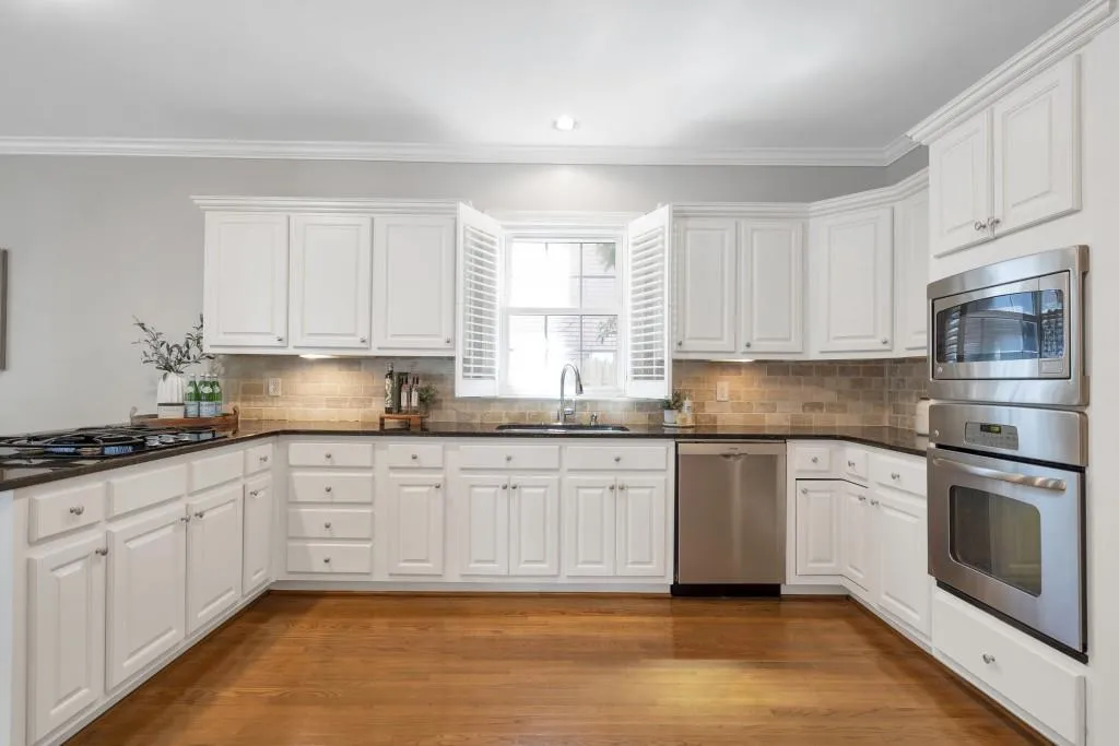 Brookhaven, Georgia 30319, United States, 3 Bedrooms Bedrooms, ,3 BathroomsBathrooms,Residential,Active,130978