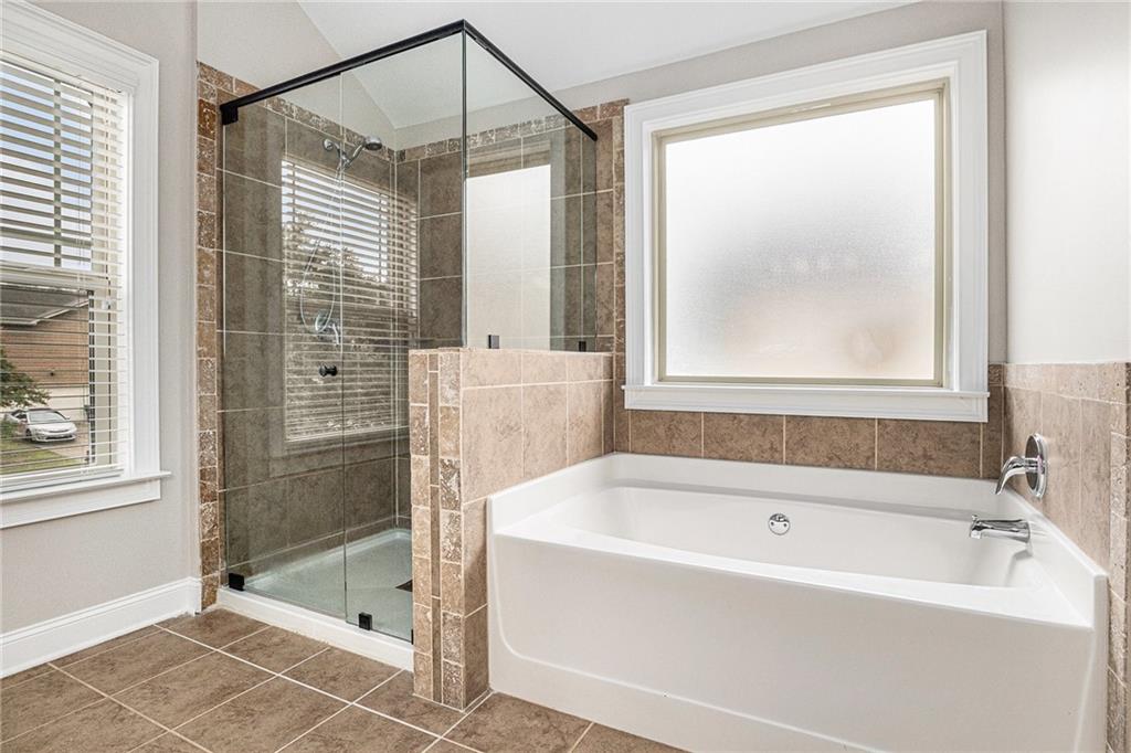 4910 Bucknell Trace, Cumming, Georgia image 19