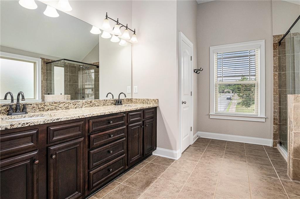 4910 Bucknell Trace, Cumming, Georgia image 18