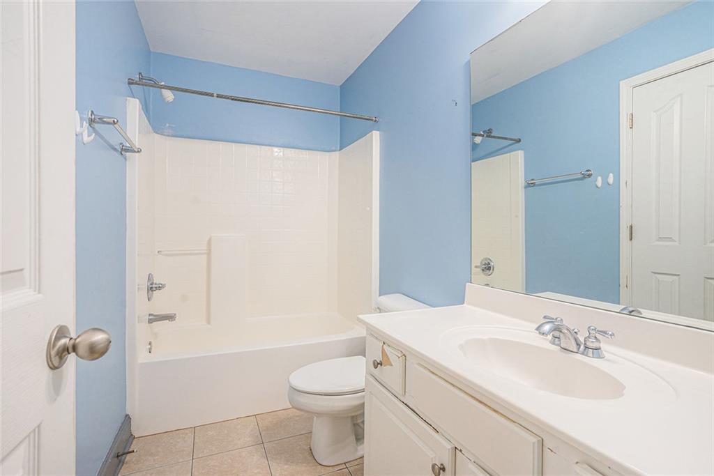 MAGNOLIA MANOR - Residential